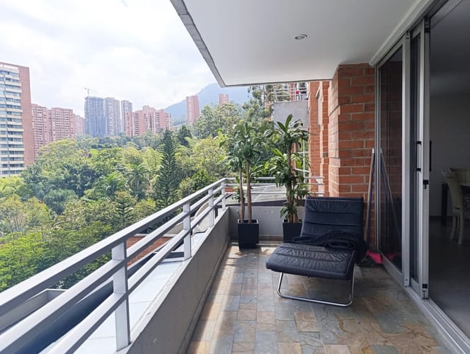 Apartamento de 2 alcobas en arriendo en El Poblado, Medellín, 153 m² · foto 20 de 20
