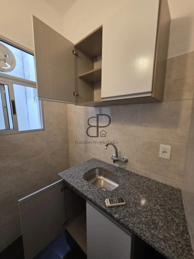 Alquiler Apartamento 2 Dormitorios La Blanqueada con balcon · Foto 3