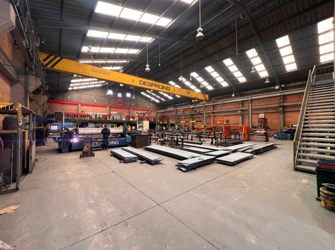 Bodega en venta en Ub El Trebol, Mosquera, 2320 m² · foto 2 de 7