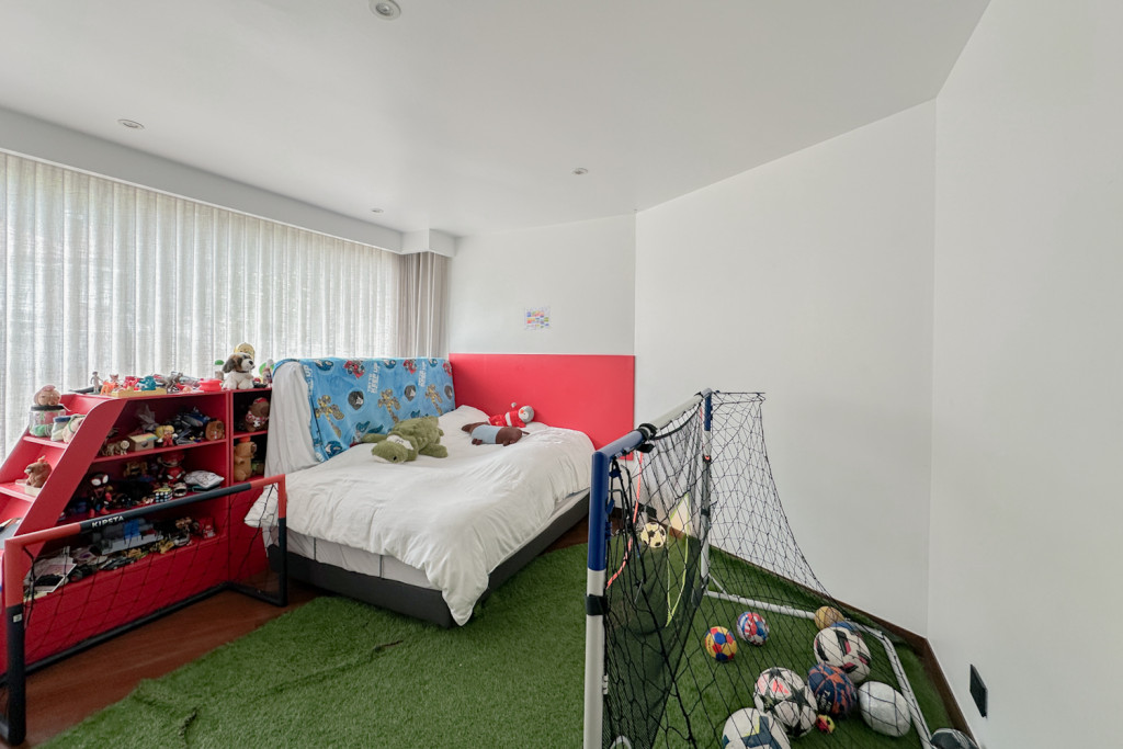 Apartamento en venta en El Refugio, Bogotá · foto 13 de 24