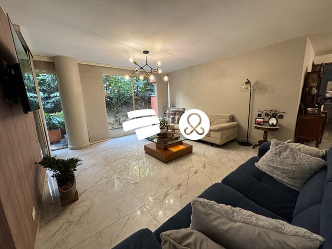Apartamento de 4 alcobas en venta en Alejandría, Medellín, 201 m² · foto 2 de 24