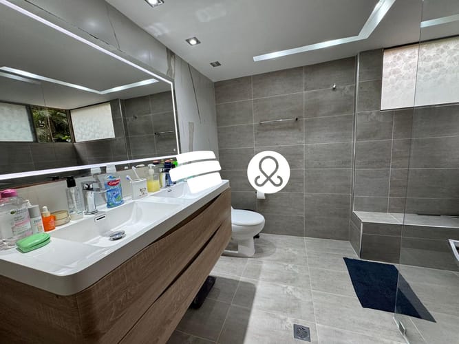 Apartamento de 4 alcobas en venta en Alejandría, Medellín, 201 m² · foto 18 de 24