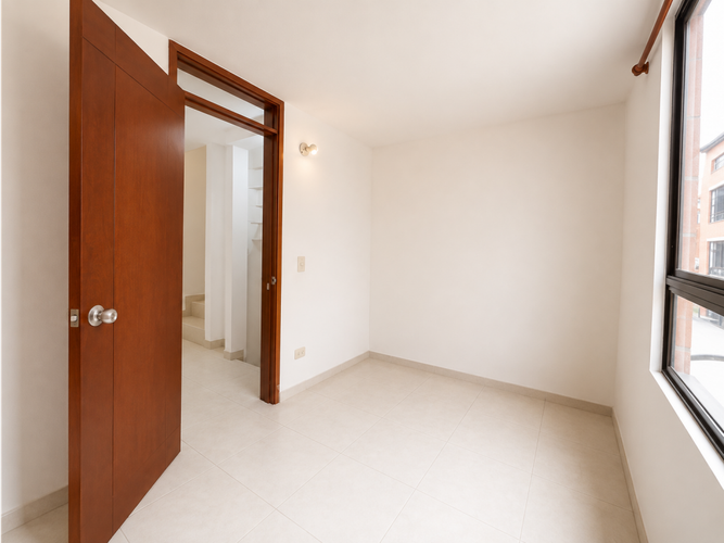 Casa de 4 alcobas en venta en Cr Torcaza, Funza, 76 m² · foto 4 de 9
