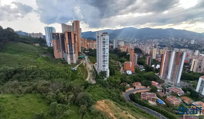 Apartamento de 2 alcobas en venta en Las Lomitas, Sabaneta, 60 m² · foto 22 de 23