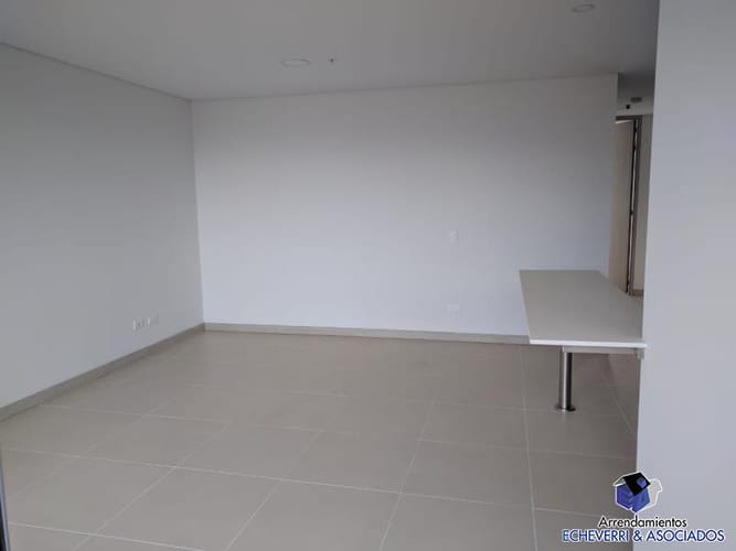 Apartamento de 3 alcobas en arriendo en Loma Del Escobero, Envigado, 90 m² · foto 9 de 9
