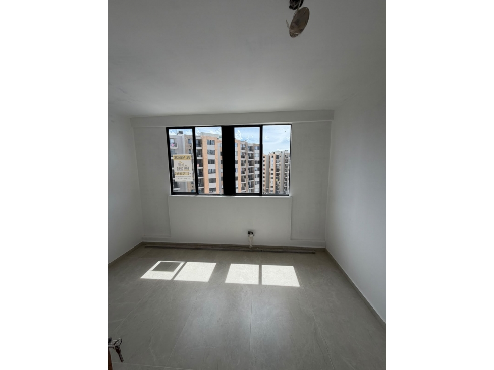 Apartamento en venta en Cuatro Esquinas, Marinilla · foto 3 de 8