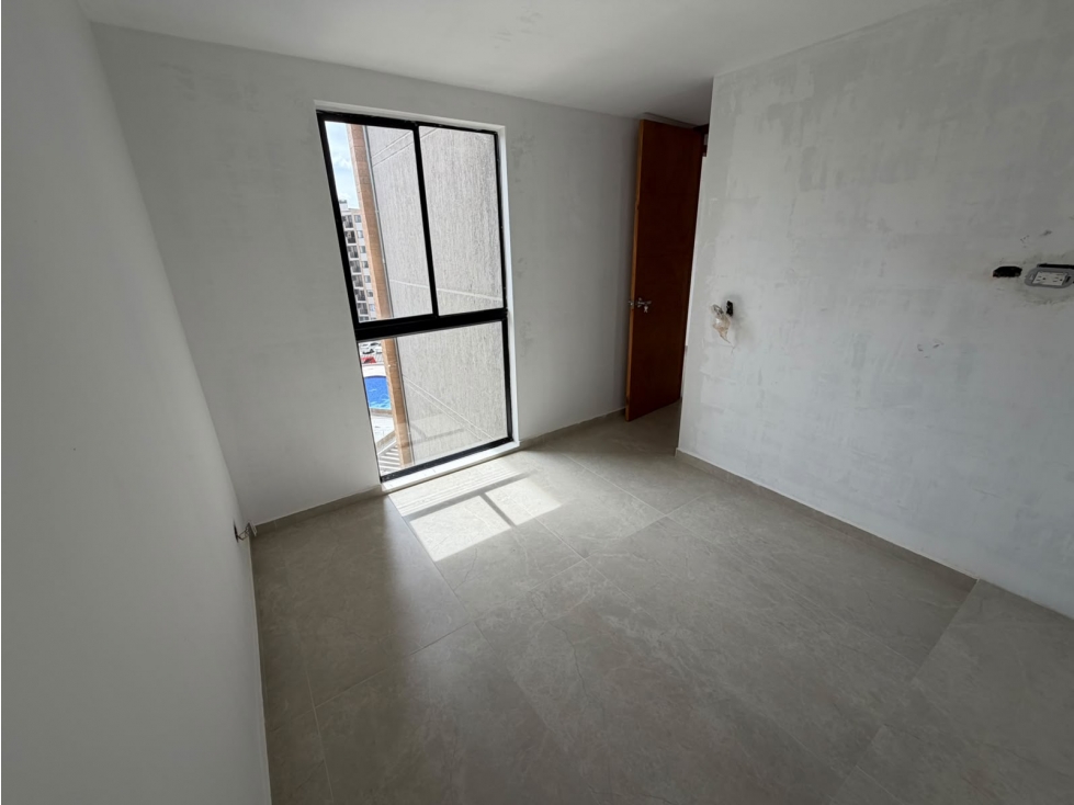 Apartamento en venta en Cuatro Esquinas, Marinilla · foto 6 de 8