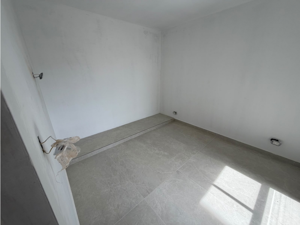 Apartamento en venta en Cuatro Esquinas, Marinilla · foto 7 de 8