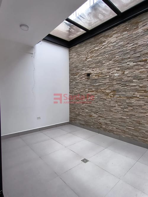 Casa de 3 alcobas en venta en Centro, Rionegro, 160 m² · foto 4 de 10