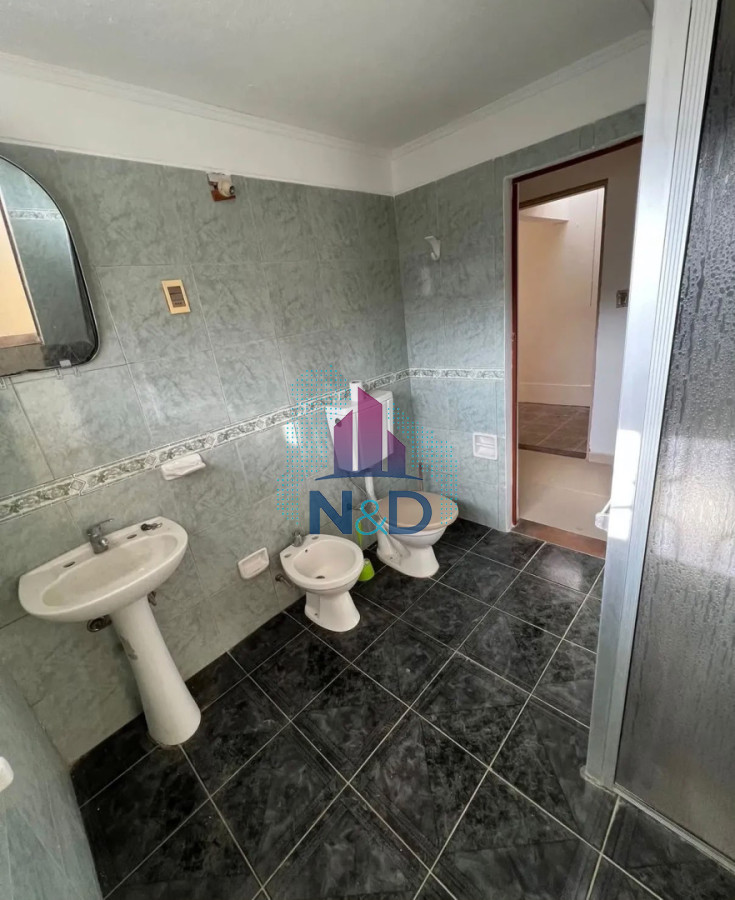 ALQUILER CASITA DE DOS DORMITORIOS ESTILO PH EN SAYAGO · Foto 5