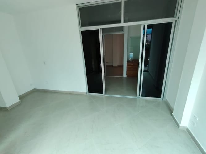 Local en arriendo en Villa Nueva, Medellín, 40 m² · foto 14 de 17