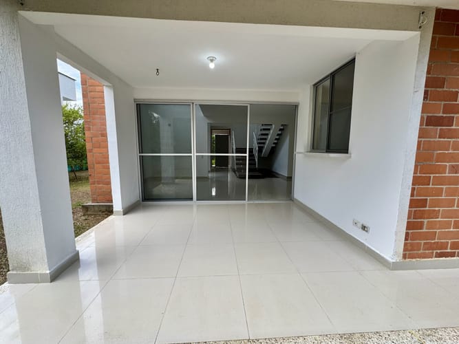 Casa de 3 alcobas en venta en Las Mercedes, Jamundí, 401 m² · foto 15 de 19
