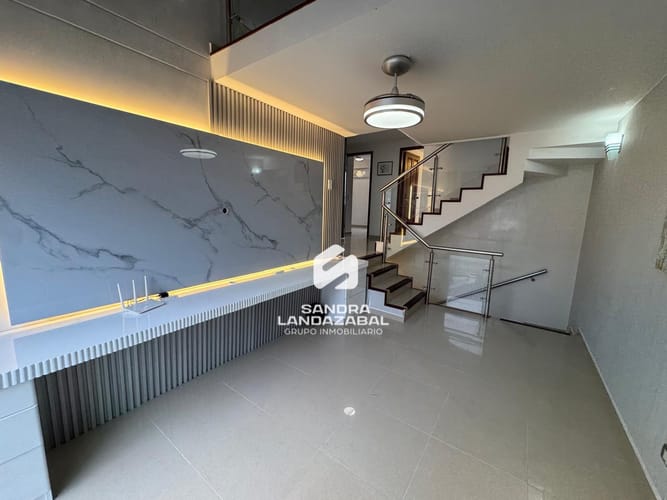 Casa de 5 alcobas en venta en Lagos Del Cacique, Bucaramanga, 218 m² · foto 5 de 24