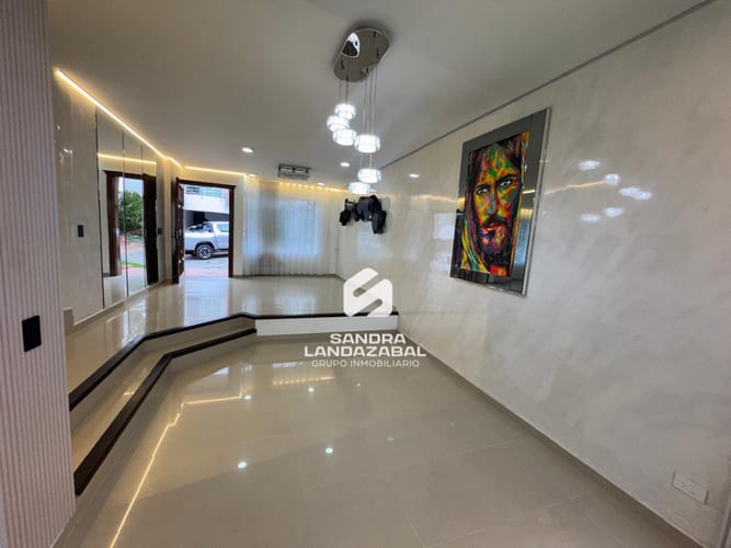 Casa de 5 alcobas en venta en Lagos Del Cacique, Bucaramanga, 218 m² · foto 8 de 24