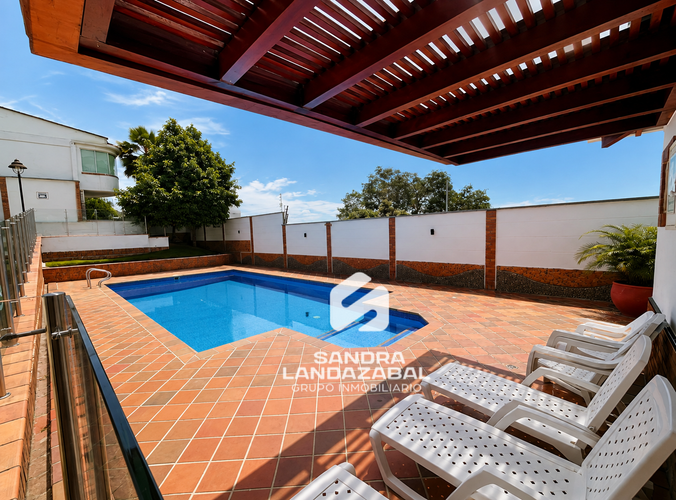 Casa de 5 alcobas en venta en Lagos Del Cacique, Bucaramanga, 218 m² · foto 10 de 24