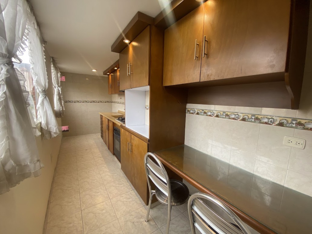 Apartamento en venta en Cedritos, Bogotá · foto 9 de 24
