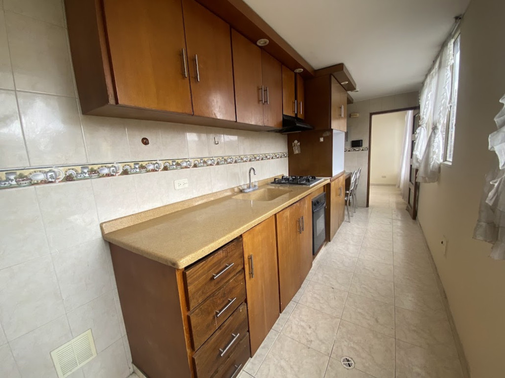 Apartamento en venta en Cedritos, Bogotá · foto 12 de 24