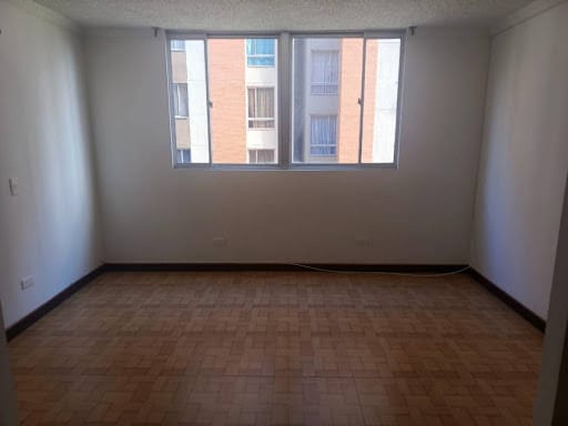 Apartamento de 2 alcobas en venta en Zona Industrial Cazuca, Soacha, 46 m² · foto 4 de 11