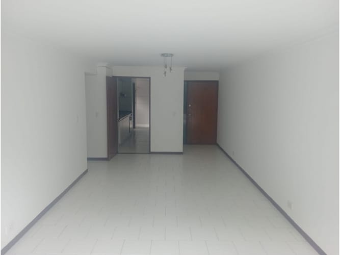 Apartamento de 4 alcobas en venta en San Fernando Viejo, Cali, 115 m² · foto 4 de 24