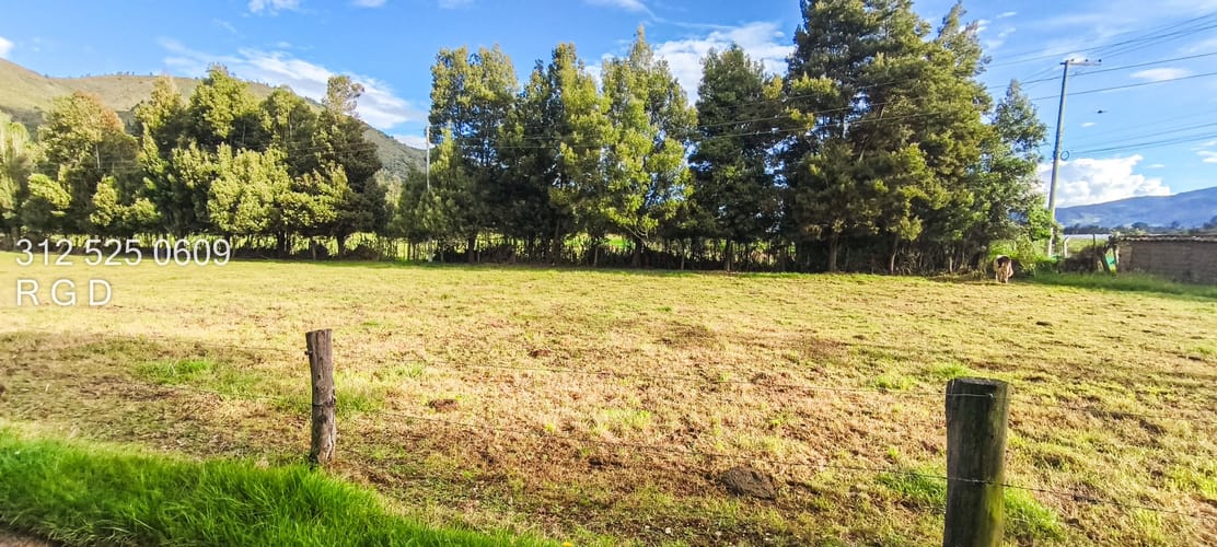 Lote en venta en Fusca, Chía, 5566 m² · foto 4 de 6