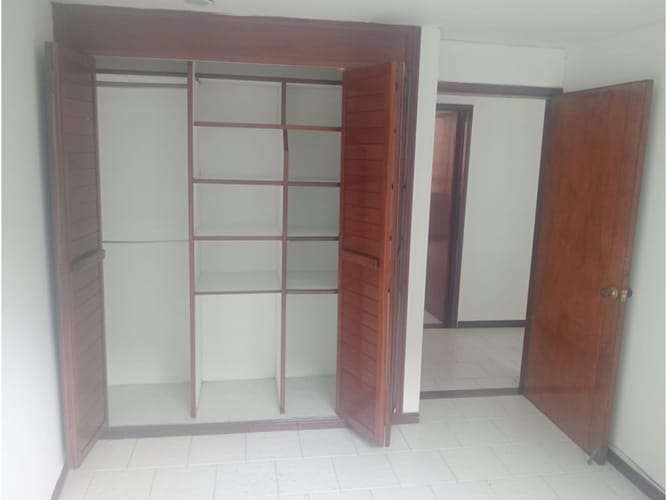 Apartamento de 4 alcobas en venta en San Fernando Viejo, Cali, 115 m² · foto 18 de 24