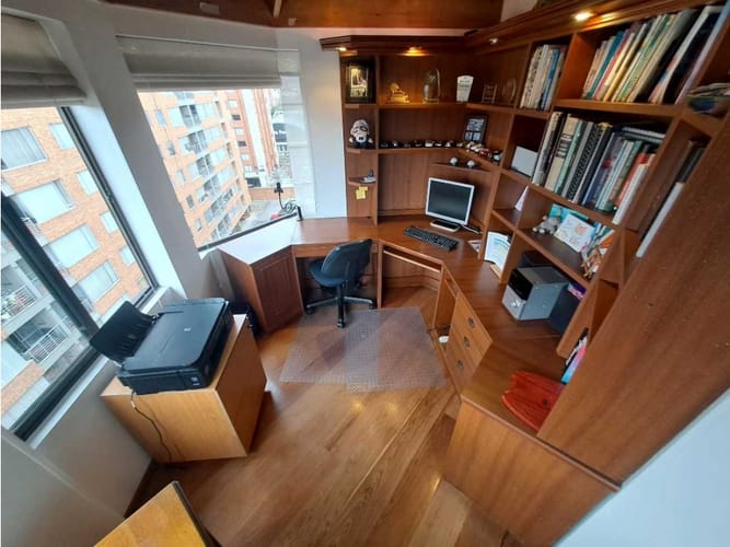 Apartamento de 3 alcobas en venta en Colina Campestre, Bogotá, 166 m² · foto 9 de 14