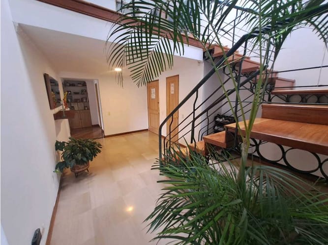 Apartamento de 3 alcobas en venta en Colina Campestre, Bogotá, 166 m² · foto 11 de 14