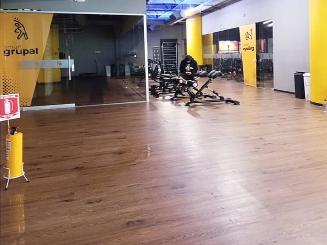 Local en venta en San Diego, Medellín, 1208 m² · foto 9 de 11