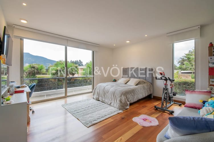 Casa de 4 alcobas en venta en San Jacinto, Chía, 459 m² · foto 9 de 20