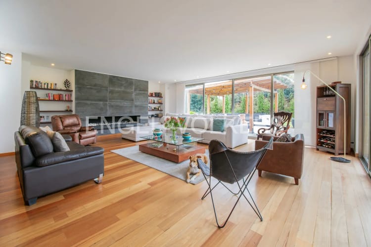Casa de 4 alcobas en venta en San Jacinto, Chía, 459 m² · foto 3 de 20