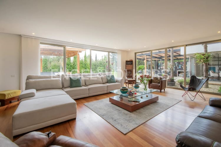 Casa de 4 alcobas en venta en San Jacinto, Chía, 459 m² · foto 2 de 20