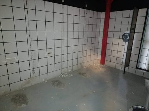 Local en arriendo en La Candelaria, Medellín, 600 m² · foto 15 de 19