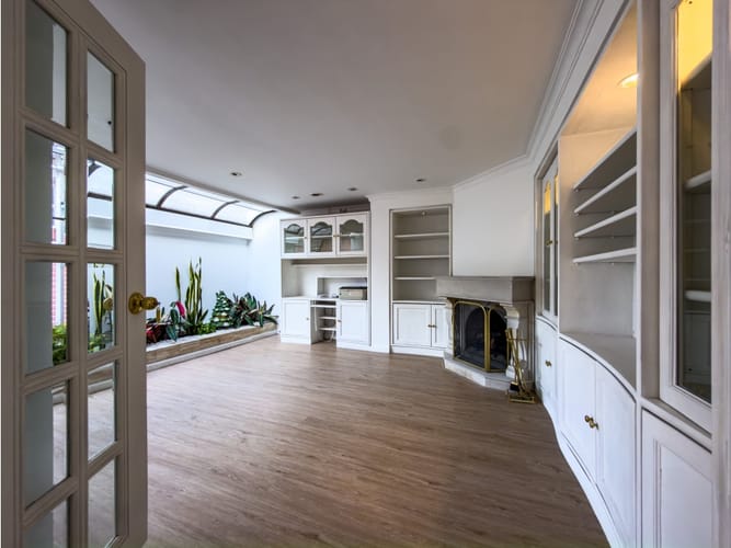Apartaestudio en venta en Santa Ana Oriental, Bogotá, 800 m² · foto 6 de 24