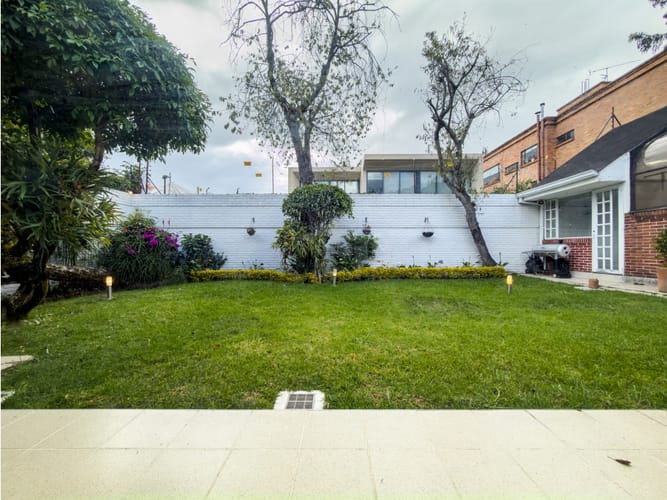 Apartaestudio en venta en Santa Ana Oriental, Bogotá, 800 m² · foto 13 de 24