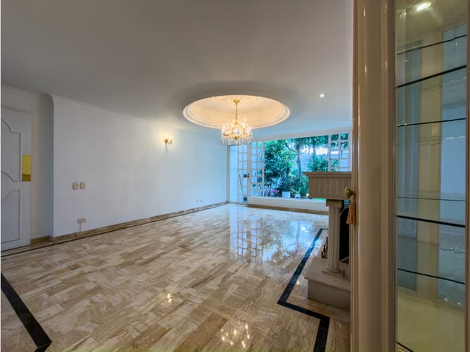 Apartaestudio en venta en Santa Ana Oriental, Bogotá, 800 m² · foto 16 de 24