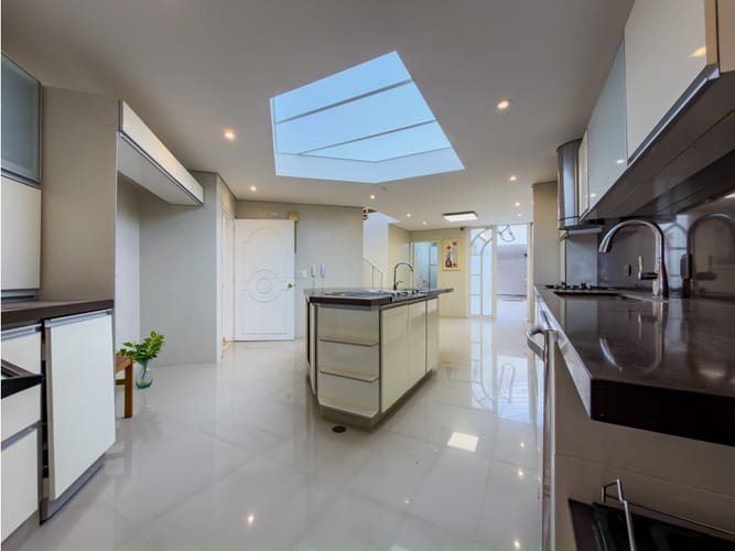Apartaestudio en venta en Santa Ana Oriental, Bogotá, 800 m² · foto 19 de 24