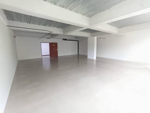 Oficina en arriendo en Milla De Oro, Medellín, 420 m² · foto 8 de 24