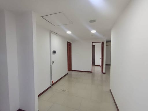 Oficina en arriendo en Milla De Oro, Medellín, 420 m² · foto 14 de 24
