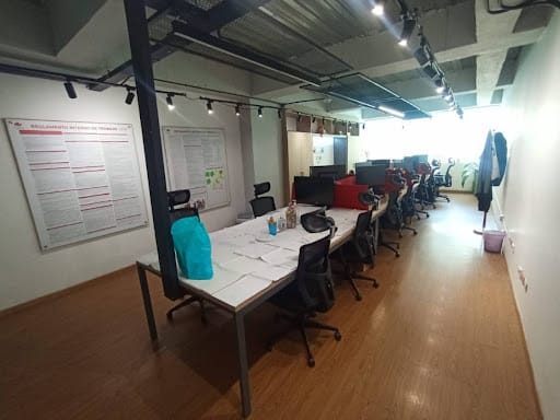 Oficina en arriendo en Milla De Oro, Medellín, 420 m² · foto 19 de 24