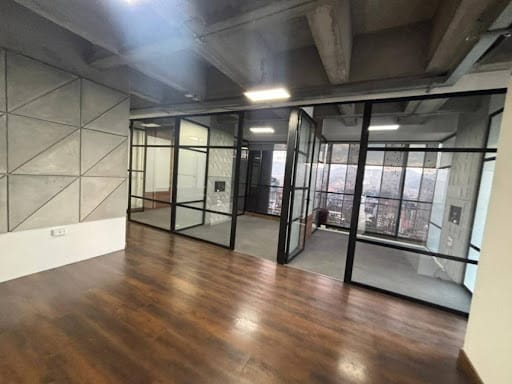 Oficina en arriendo en Vía Las Palmas, Medellín, 251 m² · foto 2 de 21