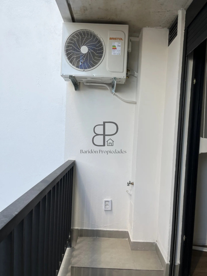 Alquiler Apartamento 1 Dormitorio La Blanqueada con balcon · Foto 3