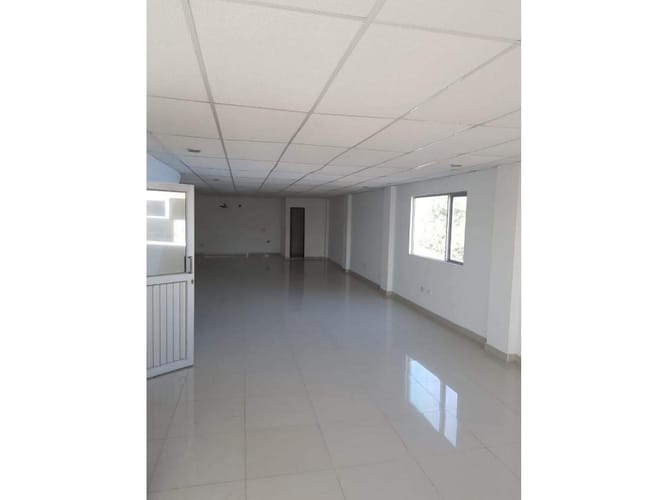 Edificio en venta en Cartagena De Indias, Cartagena, 496 m² · foto 2 de 4