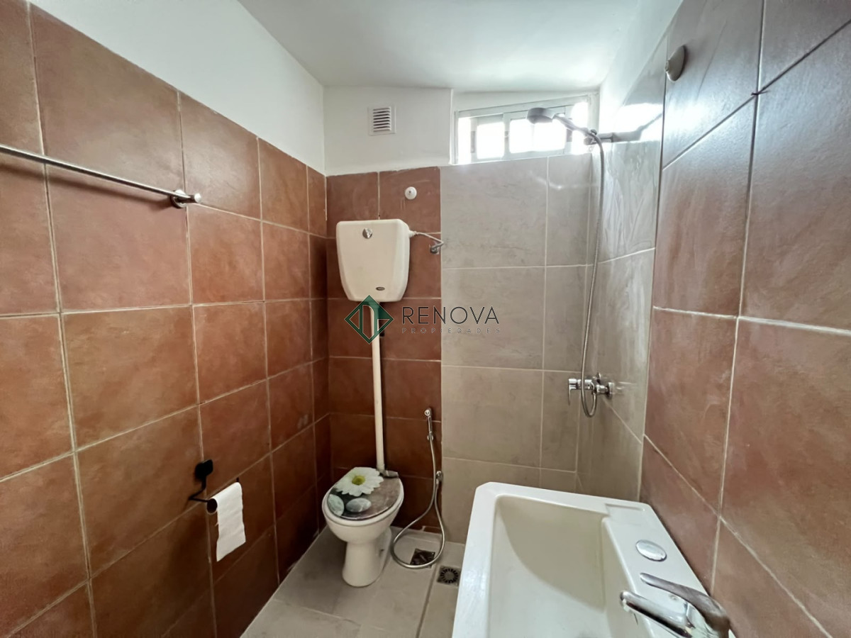 Alquiler Apartamento 1 Dormitorios La Comercial Montevideo · Foto 12