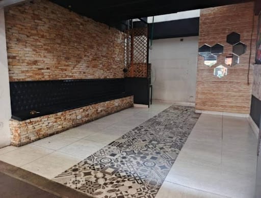 Local en arriendo en Simesa, Medellín, 24 m² · foto 2 de 5