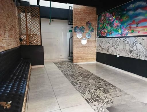 Local en arriendo en Simesa, Medellín, 24 m² · foto 3 de 5