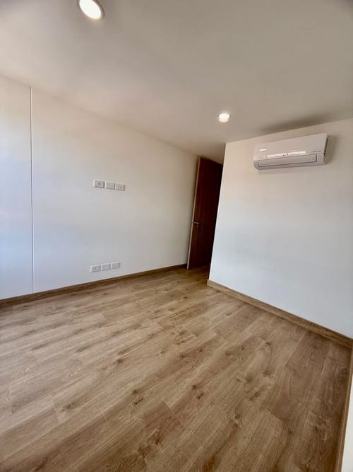 Apartamento de 3 alcobas en venta en Laureles, Medellín, 94 m² · foto 9 de 20