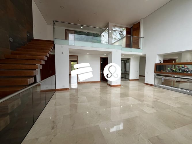 Casa de 4 alcobas en venta en Loma Del Escobero, Envigado, 575 m² · foto 7 de 24