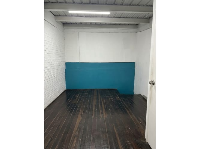 Local en arriendo en Ditaires, Itagüí, 40 m² · foto 2 de 6