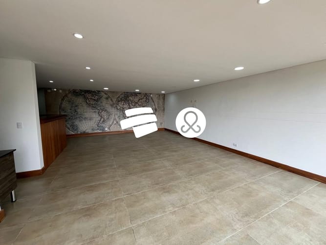 Casa de 4 alcobas en venta en Loma Del Escobero, Envigado, 575 m² · foto 23 de 24