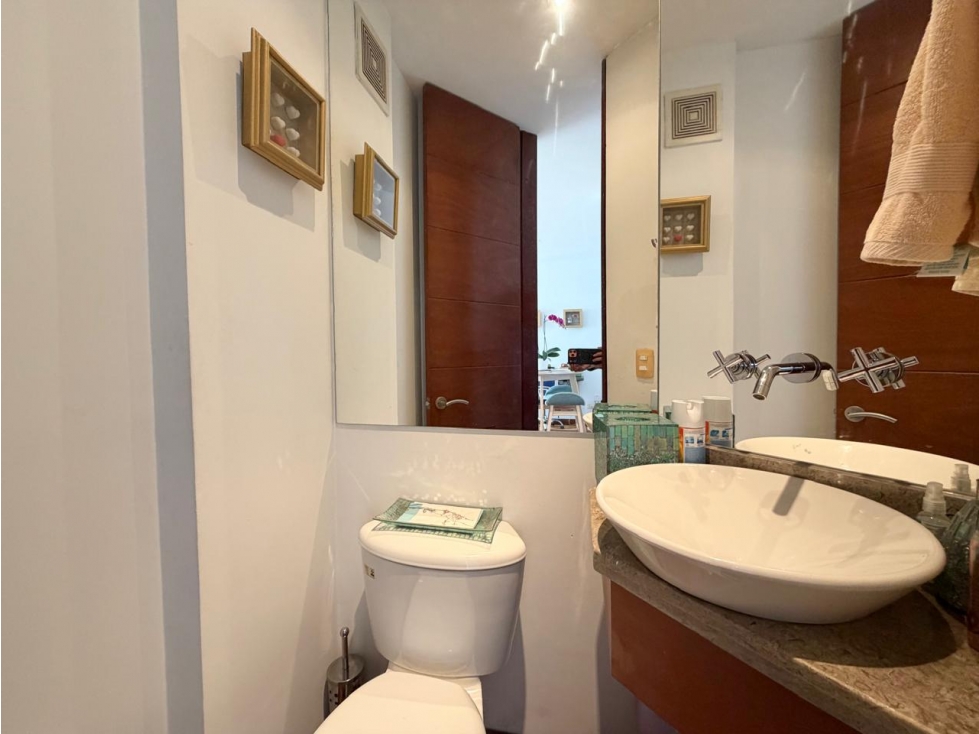 Apartamento en venta en Chicó Navarra, Bogotá · foto 5 de 8